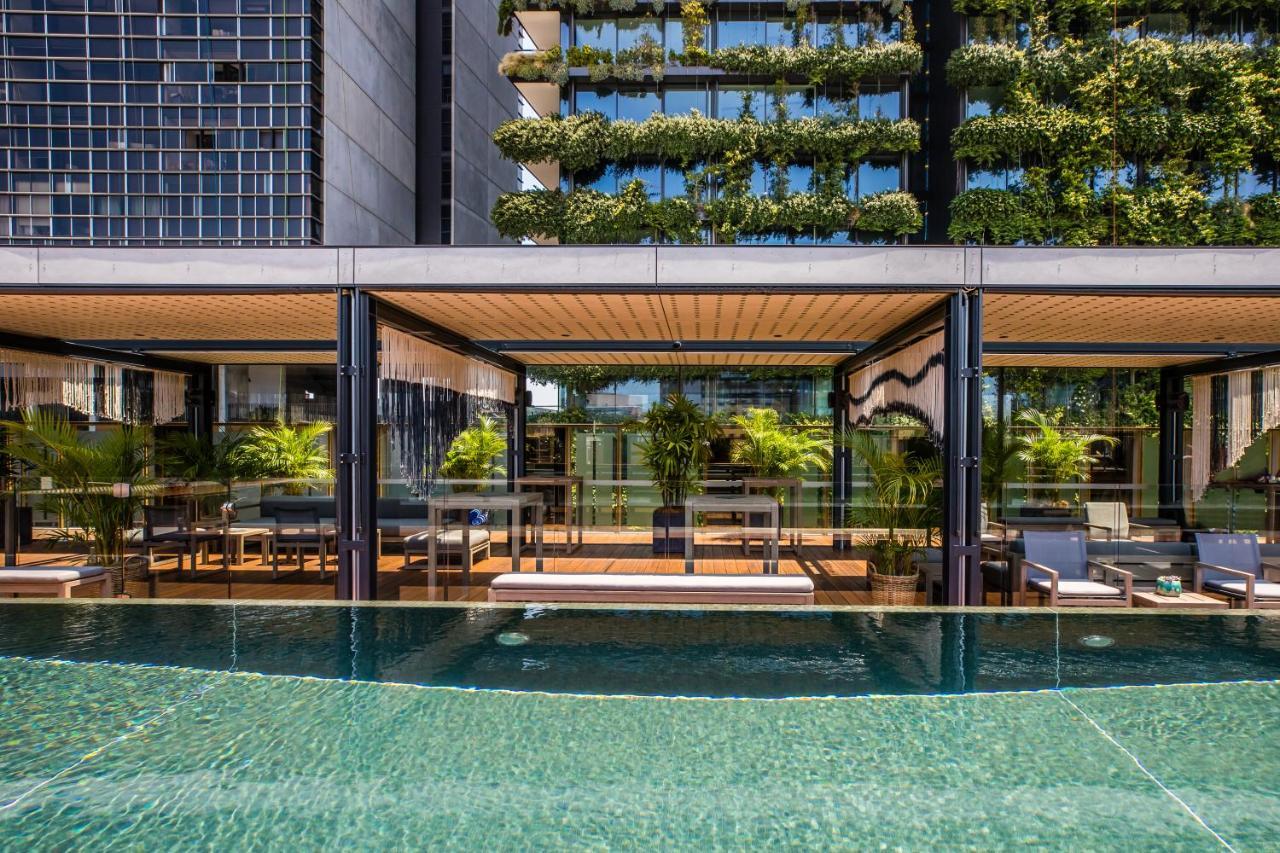 The Old Clare By Ode Hotels Sydney Exterior foto The pool at the hotel